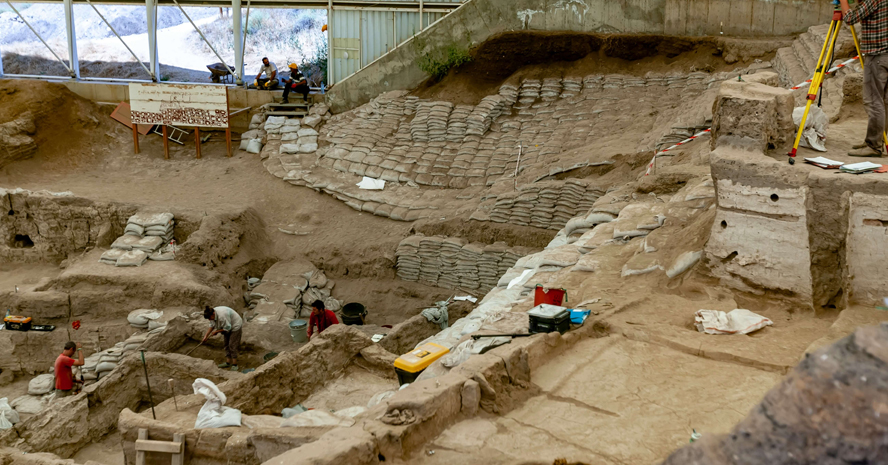 You are currently viewing Ethical Archaeology Funding: The True Cost of Excavation & Research