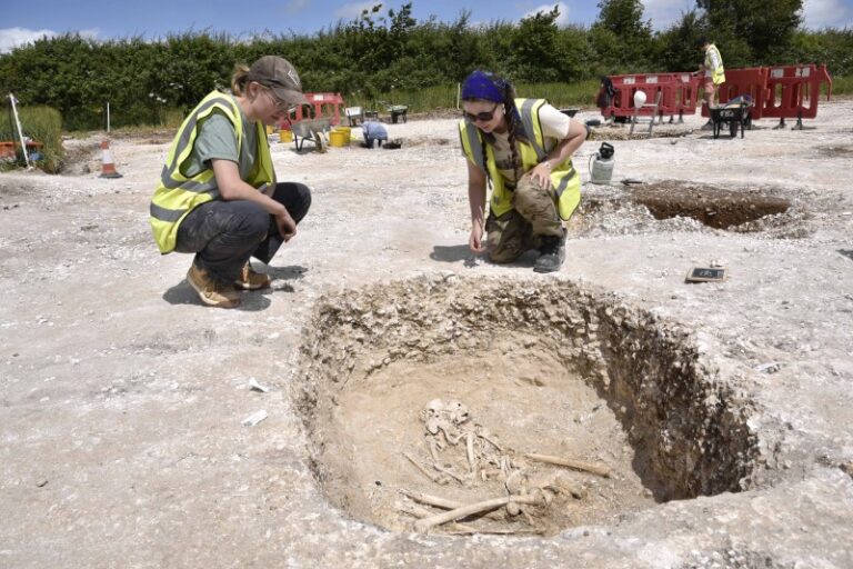 Iron Age woman buried with elaborate goods.